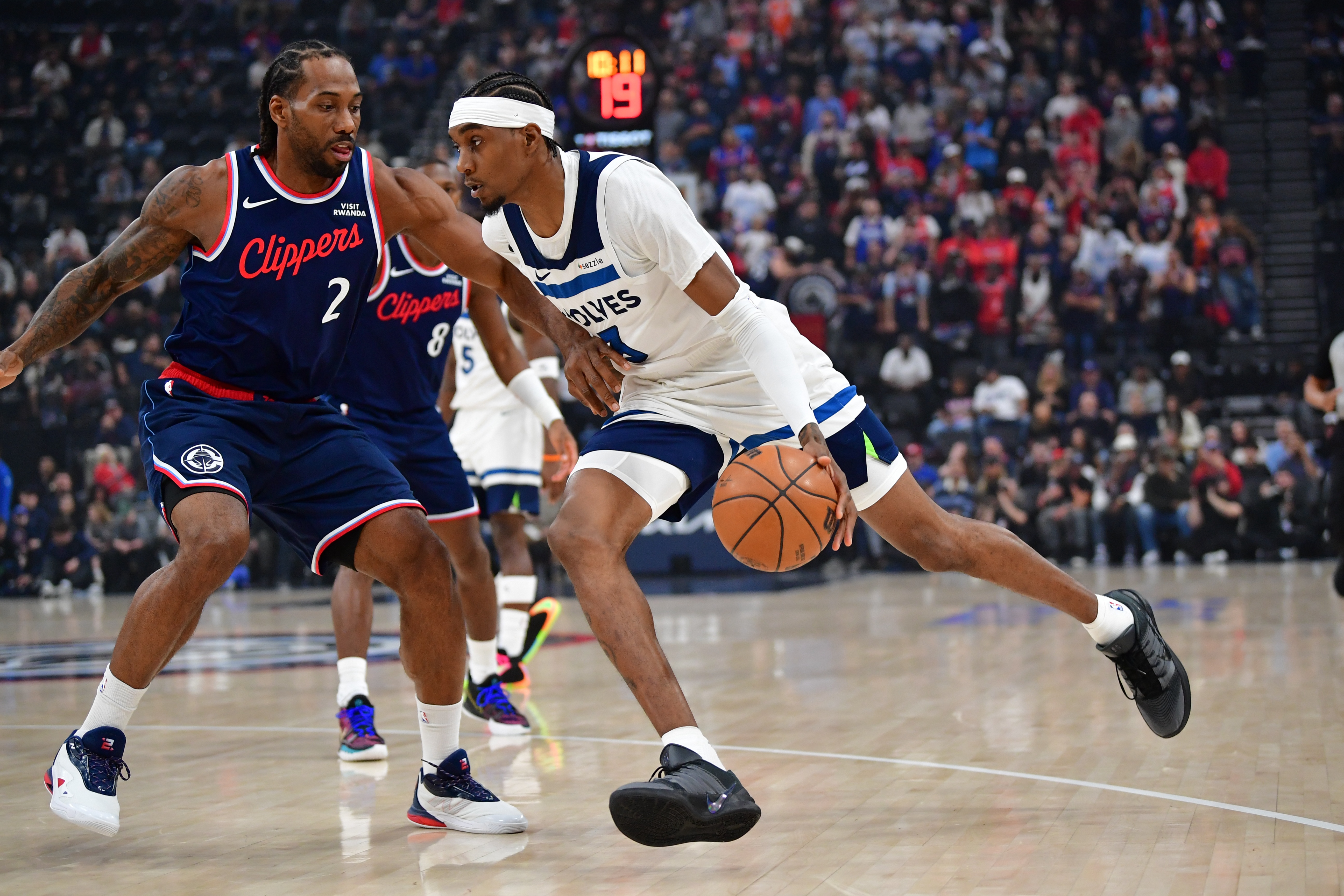 leyu入口-听说你很能防？伦纳德近2次面对麦丹 场均43分&amp;三分命中率55.0%